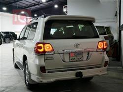 تۆیۆتا لاند کروزەر